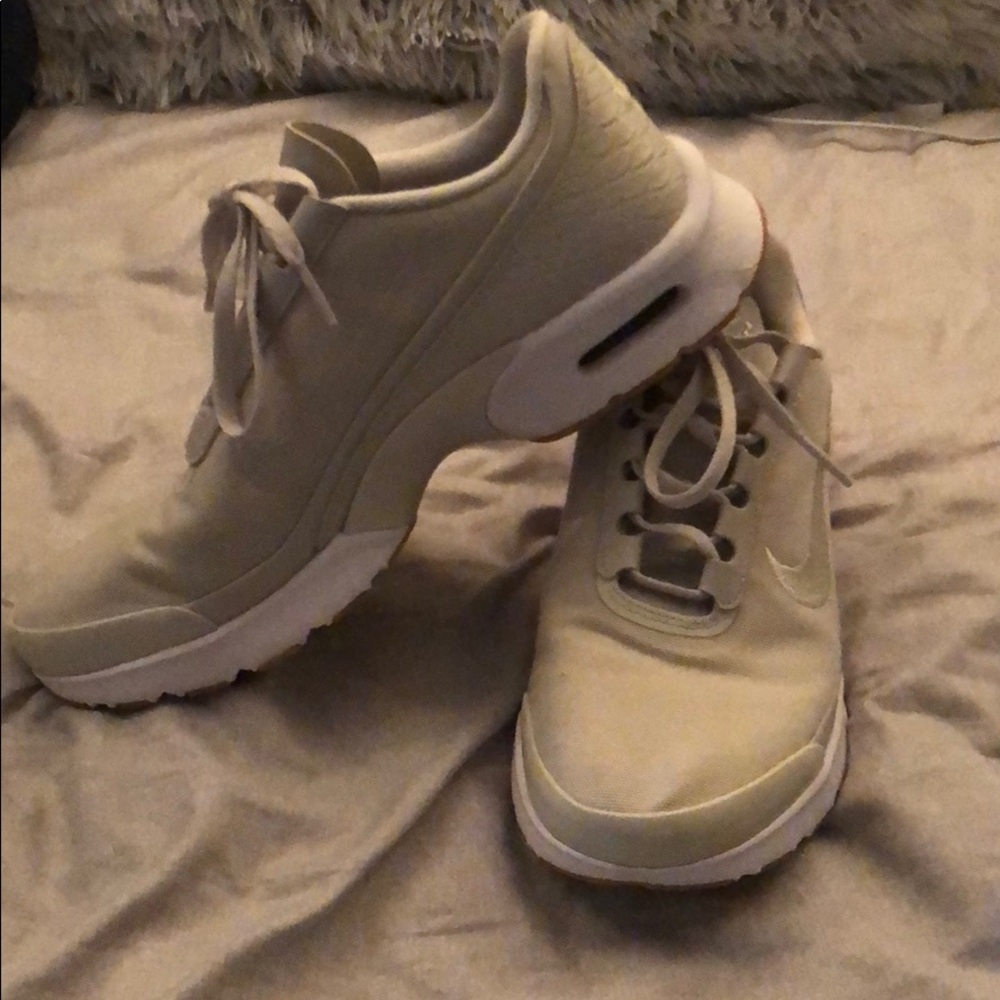 Women’s Nike Air